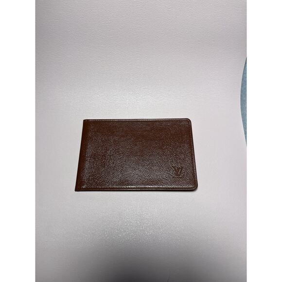 Louis Vuitton Brown Leather Card Holder – Professionally Refinished Exterior - Picture 3 of 4